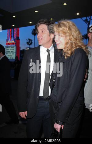 Michael Damian et Janeen Damian arrivent à la nuit d'ouverture du festival du film de Newport Beach, avec une première projection mondiale du « cinq étoiles Day ». Los Angeles, Californie. 4/22/10. Banque D'Images