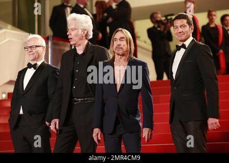 Jim Jarmusch, Iggy Pop et le maire de Cannes à la première "Gimmie danger" qui s'est tenue au Palais des Festivals et des Congrès de Cannes en 69th, lors du Festival International du film de Cannes, France. 19th mai 2016 Banque D'Images