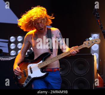 Biffy Clyro se produit le troisième jour du Glastonbury Music Festival. Glastonbury, Royaume-Uni. 6/24/11. Banque D'Images
