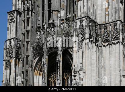 Cathédrale d'Ulm, ornementation sur la tour ouest, détails, Ulm, Bade-Wurtemberg, Allemagne, Europe Banque D'Images