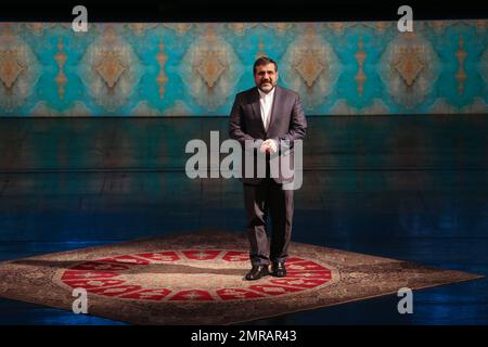 Téhéran, Téhéran, Iran. 31st janvier 2023. Le ministre iranien de la Culture et de l'orientation islamique, MOHAMMAD MEHDI ESMAILI, assiste à la cérémonie de clôture du Festival international de théâtre Fajr 41 au Vahdat Hall, dans le centre-ville de Téhéran, en Iran, sur 31 janvier 2023. Le festival de théâtre fait partie d'une série d'événements marquant le 44th anniversaire de la Révolution islamique, marqué par 10 jours de cérémonies sponsorisées par l'État, surnommés la décennie de Fajr. (Credit image: © Rouzbeh Fouladi/ZUMA Press Wire) USAGE ÉDITORIAL SEULEMENT! Non destiné À un usage commercial ! Banque D'Images