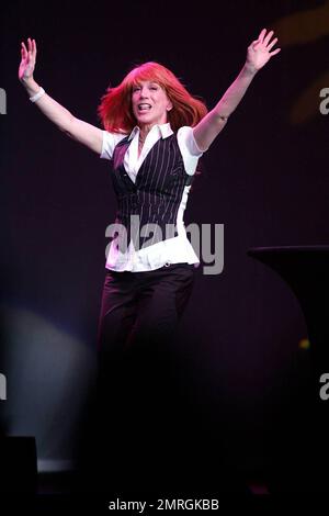 L'actrice et comédienne Kathy Griffin se produit en concert au Seminole Hard Rock Hotel & Casino. Hollywood, Floride. 9/4/08. Banque D'Images