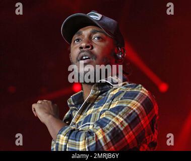 Kendrick Lamar se produit lors du festival de musique essence qui s'est tenu au Mercedes-Benz Superdome de la Nouvelle-Orléans, en Louisiane. 3rd juillet 2016. Banque D'Images