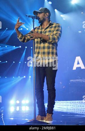 Kendrick Lamar se produit lors du festival de musique essence qui s'est tenu au Mercedes-Benz Superdome de la Nouvelle-Orléans, en Louisiane. 3rd juillet 2016. Banque D'Images