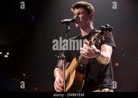 Shawn Mendes au BISS 108 Jingle ball, 14th décembre 2014 au TD Garden Banknorth de Boston. Banque D'Images