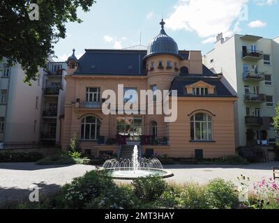 BRNO, RÉPUBLIQUE TCHÈQUE - VERS SEPTEMBRE 2022: Villa Loew Beer House Banque D'Images