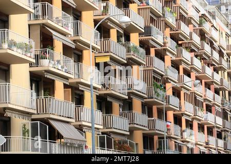 Quartier Saint Roch, Nice, Alpes Maritimes, 06, Côte d'Azur, France Banque D'Images