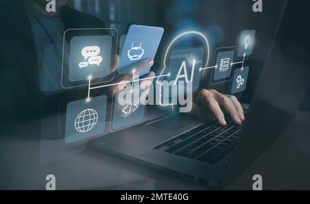 Homme utilisant l'écran virtuel sur l'ordinateur portable. Nouvelle application de l'intelligence artificielle, concept futuriste de l'IA. Banque D'Images