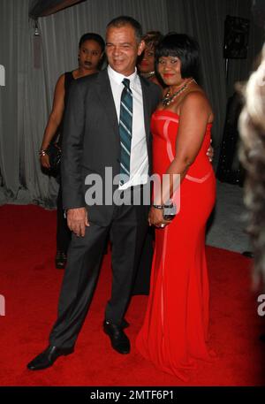 Ronald Fenty et Monica Braithwaite assistent au bal annuel du diamant 1st qui profite de la Fondation Clara Lionel (CLF) au vignoble de Beverly Hills, CA. 11th décembre 2014. Banque D'Images