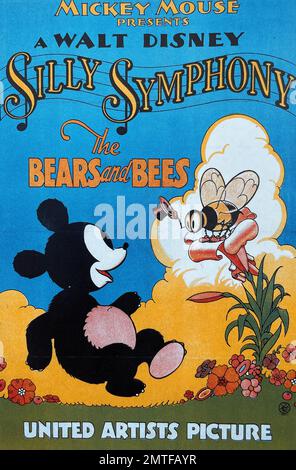 BEARS AND BEES 1932 affiche de dessin animé de Walt Disney dans la série Silly Symphonies Banque D'Images