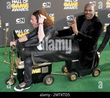 Shaquille O'Neal arrive sur un train plus frais au « Hall of Game Awards » du Cartoon Network à Santa Monica, en Californie. 18th février 2012. Banque D'Images