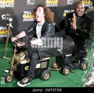 Shaquille O'Neal arrive sur un train plus frais au « Hall of Game Awards » du Cartoon Network à Santa Monica, en Californie. 18th février 2012. Banque D'Images