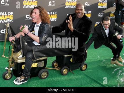 Shaquille O'Neal arrive sur un train plus frais au « Hall of Game Awards » du Cartoon Network à Santa Monica, en Californie. 18th février 2012. Banque D'Images