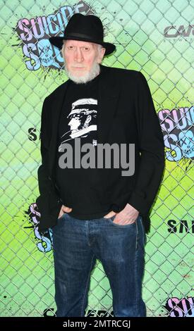 Frank Miller arrive à la première de DC « suicide Squad ». Réalisé par David Ayer, le « suicide Squad » fait partie d'un groupe impressionnant de célébrités De La Liste A. La première a eu lieu au Beacon Theatre de New York. 1 août 2016. Banque D'Images