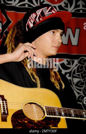 Tom Kaulitz and Bill Kaulitz of the German band Tokio Hotel at an album  signing at Virgin Megastore in Times Square New York Stock Photo - Alamy