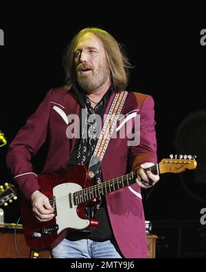 Rocker Tom Petty se produit en direct à l'amphithéâtre Cruzan à West Palm Beach, FL. 20 septembre 2014. Banque D'Images