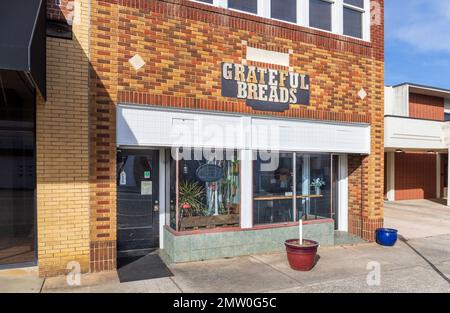 MONROE, Caroline du Nord, USA-28 JANVIER 2023 : restaurant Graful Breads. Boutique et panneau. Banque D'Images