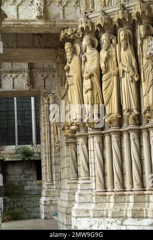 Chartres Francja, France, Frankreich, Cathédrale notre-Dame, Cathédrale notre-Dame, Kathedrale, Katedra, façade nord latérale; Nordseite, Fragment de portail Banque D'Images