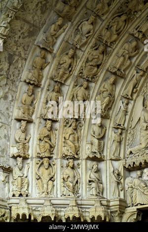 Chartres Francja, France, Frankreich, Cathédrale notre-Dame, Cathédrale notre-Dame, Kathedrale, Katedra, façade nord latérale; Nordseite, Fragment de portail Banque D'Images