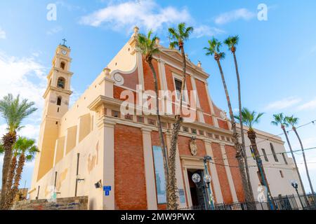 St. L'église de Pierre est une église franciscaine construite en 1654 dans la zone historique de la place Kedumin, dans la vieille ville médiévale de Jaffa, qui fait maintenant partie de tel Aviv-Yafo Banque D'Images