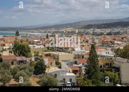 Vue sur la ville, ville nouvelle de l'ouest, Rethymno, Crète, Grèce Banque D'Images