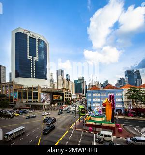 Singapour Chinatown Cityscape à l'intersection supérieure et eu Tong Sen Street Junction. Banque D'Images