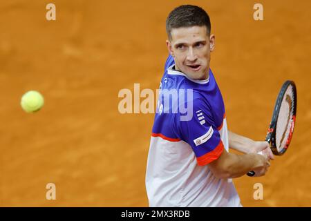 Le joueur de tennis vit Kopriva de l'équipe tchèque en action pendant la session d'entraînement avant la qualification du tournoi de tennis de la coupe Davis contre le Portugal Banque D'Images