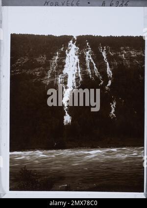 Rjukan, Norvège tombe autour de Saaheim , 1910 - Voyage d'Albert Kahn et Auguste Léon en Scandinavie - (9 août - 14 septembre) Banque D'Images