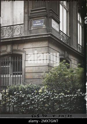 Paris (8th arr.), rue France plaque 'avenue Victor-Emmanuel-III , Banque D'Images