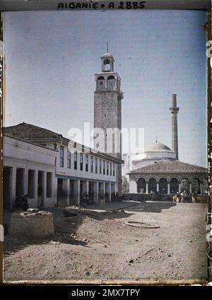 Tirana, Albanie la Tour de l'horloge et la mosaïque d'et d'Hem bey , 1913 - Balkans, Italie - Jean Brunhes et Auguste Léon - (septembre - 23 octobre) Banque D'Images