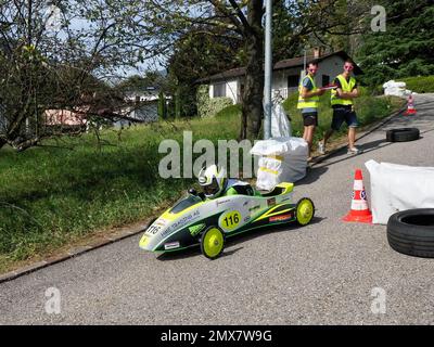 Avegno, Suisse - 22 septembre 2018 : course de SOAP Box de championnat suisse Banque D'Images