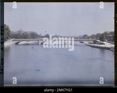 Paris (VIIE-VIIIE-XVIe arr.), France le Pont des Invalides ou le pont Alma , Banque D'Images