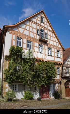 Half-timbered immeuble dans la ville de Bad Wimpfen, Allemagne. Banque D'Images