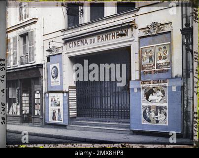 Paris (5), façade du cinéma du Panthéon, 13 rue Victor-Cousin , Banque D'Images