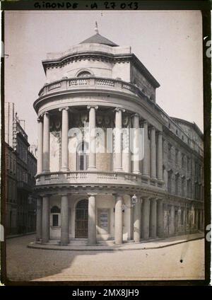 Bordeaux, France le Théâtre français, devenu depuis cinéma , 1920-1921 - Charente, Gironde, Basse-Pyrénées, Hautes-Pyrénées - Fernand Cuville Banque D'Images