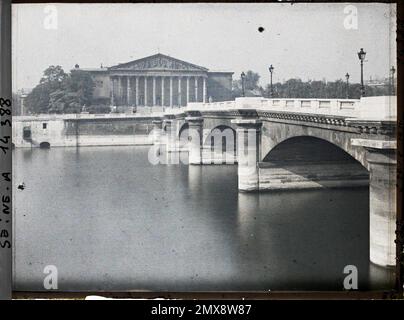 Paris (VIIE - VIIIE arr.), France le Pont de la Concorde et l'Assemblée nationale , Banque D'Images