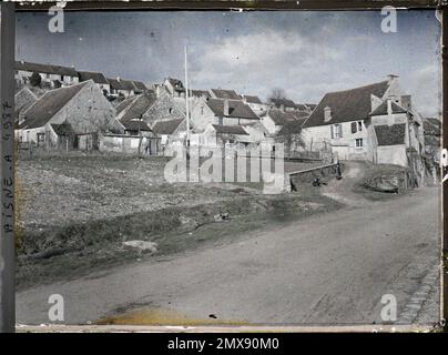 Mont-Saint-Père, Aisne, France village près de Château-Thierry , 1914-1915 - zones dévastées, Nord et est de la France - Jean Brunhes, Auguste Léon et Georges Chevalier - (décembre 1914 - avril 1915) Banque D'Images