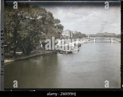 Paris (VIIE arr.), France le Quai d'Orsay et la Seine vu de l'ancien pont Solferino, porte actuelle Léopold-Sédar-Senghor , Banque D'Images