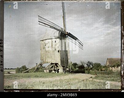 Conchy-les-pots, Oise, Picardie, France Moulin à Conchy-les-pots, ayant servi les Allemands pour des signaux , 1915 - Picardie - Stéphane Passet Banque D'Images