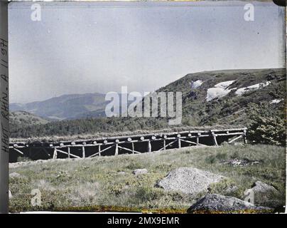 Haut-Rhin, Alsace, France flanc nord du ballon [d'Alsace], abris pour les contourneurs , 1917 - Alsace - Paul Castelnau (section photographique des armées) - (juin) Banque D'Images