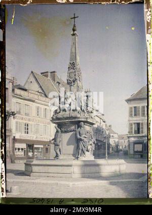 Noyon, France , 1917 - régions dévastées, somme, Oise, Aisne - Fernand Cuville (section photographique de l'armée) - (septembre-octobre) Banque D'Images