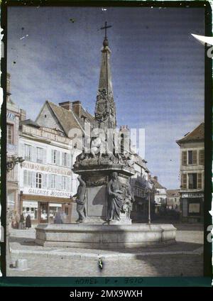 Noyon, France , 1917 - régions dévastées, somme, Oise, Aisne - Fernand Cuville (section photographique de l'armée) - (septembre-octobre) Banque D'Images