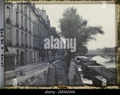 Paris (4th arr.), France les bateaux-lavoirs quai de Bourbon , Banque D'Images