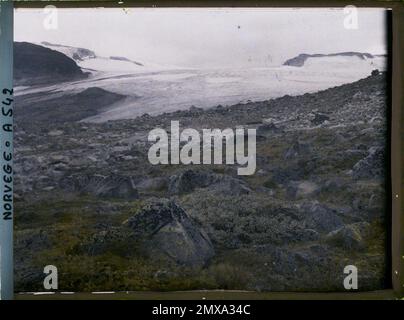 Fin, Norvège Eboulis près du glacier de Hardangerjökulen , 1910 - Voyage d'Albert Kahn et Auguste Léon en Scandinavie - (9 août - 14 septembre) Banque D'Images