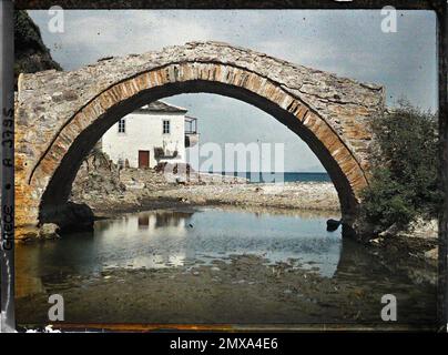 Le monastère d'Esphigmenou, Grèce , 1913 - Balkans, Grèce, Bulgarie - Stéphane Passet - (30 août -21 octobre) Banque D'Images