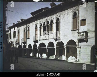 Vicence, Italie un palais dans le Corso Andrea Palladio , 1918 - Italie - Fernand Cuville - (mars -août) Banque D'Images