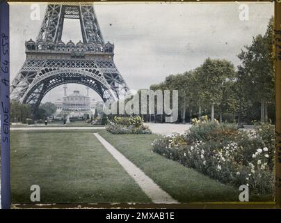 Paris (7th arr.), France le champ-de-Mars, la Tour Eiffel et le Trocadéro , Banque D'Images