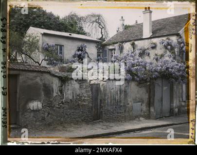 Marly-le-Roi, France , 1930 - Ile-de-France - Stéphane Passet - (28 juin -8 juillet) Banque D'Images