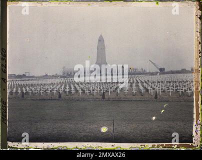 Douaumont, France , 1929 - provinces françaises - Stéphane Passet - (26 mars -18 mai) Banque D'Images
