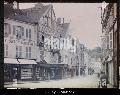 Dreux, France les Maisons à Cochamps, Grande rue Maurice Violette, au coin de la rue Rotrou , 1920 - Eure, Eure -et -Loir - Auguste Léon - (octobre) Banque D'Images